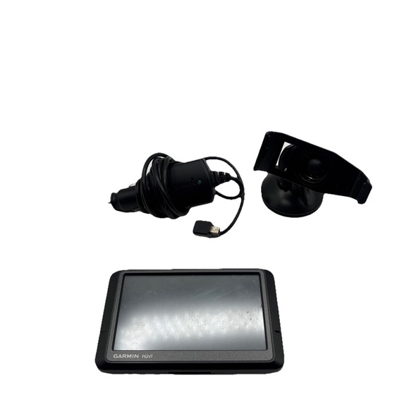 Garmin Nuvi 255W GPS Bundle Bluetooth Portable Maps 4.7"(Pre Owned) - Picture 1 of 5